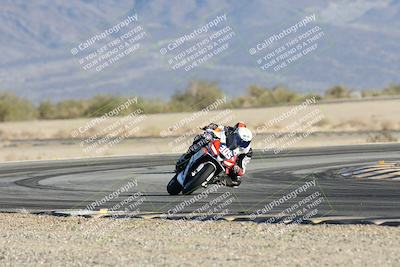 media/Dec-06-2025-CVMA (Sat) [[4a896cc04c]]/Race 8- Formula 40 MW and LW/